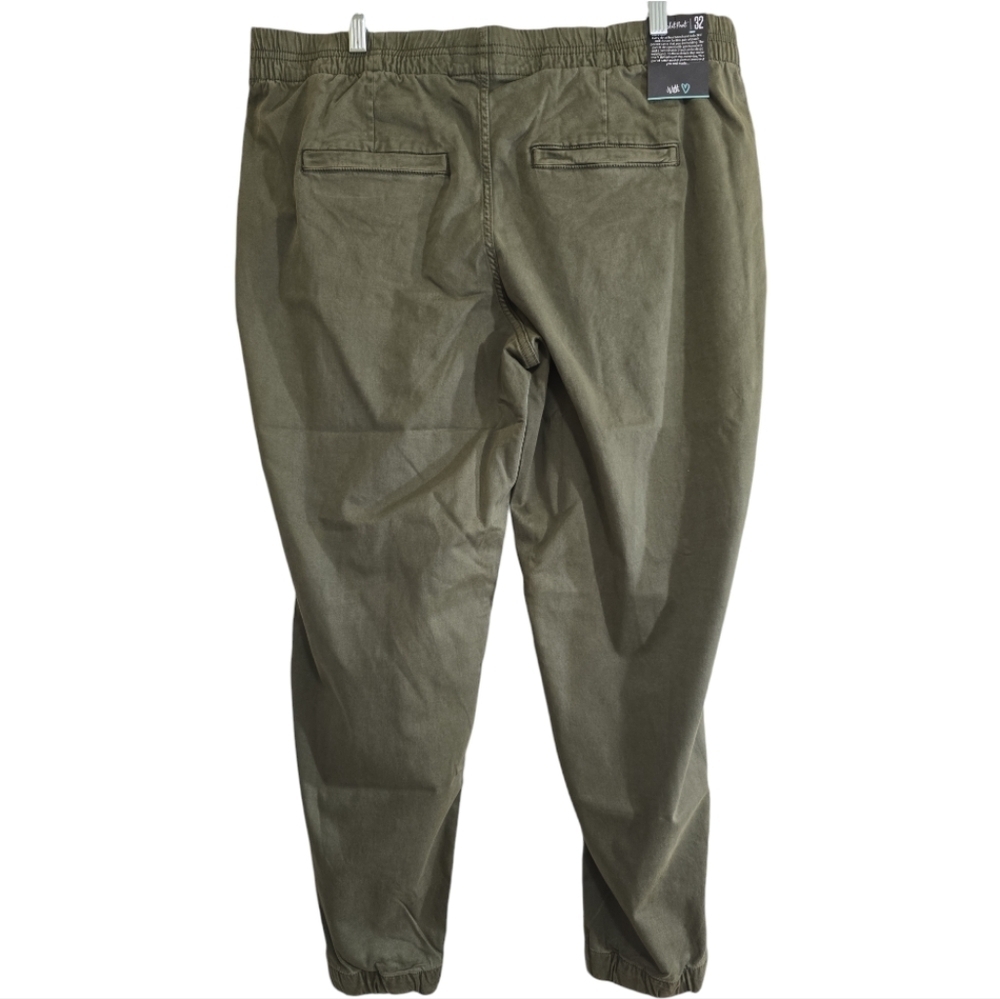 NWT Lularoe Patch Pocket Pants in Army Green 32 Relaxed Slim Fit - Picture 5 of 8